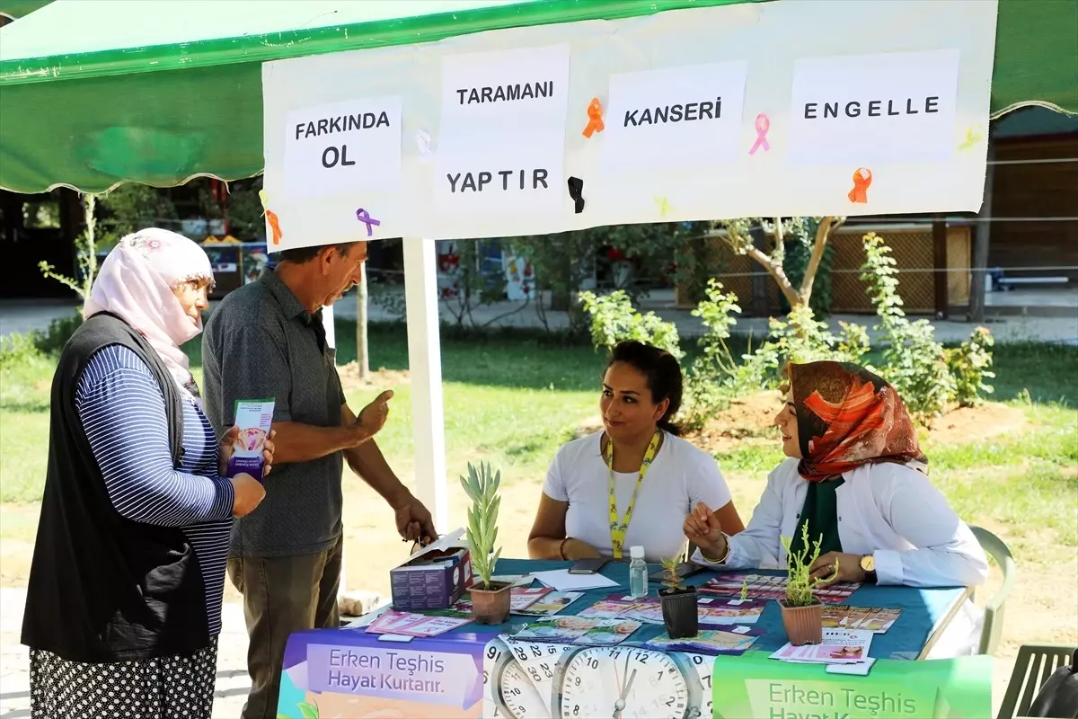 Darende’de Kanser Farkındalığı için Bilgilendirme Standı Açıldı