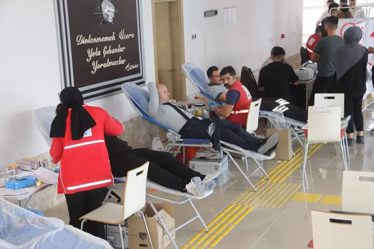 Amasya Üniversitesi’nden Kan Bağışı