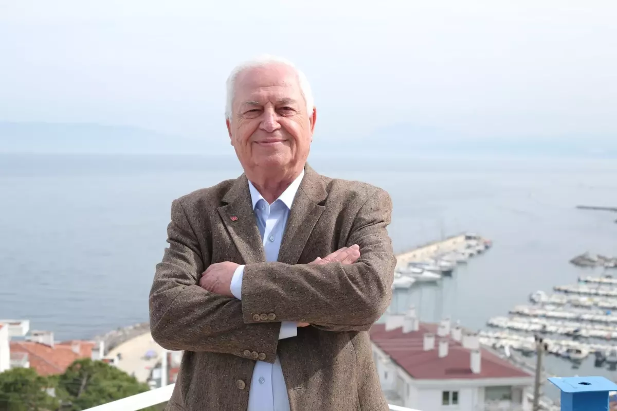 Mudanya’da trafik kazası: Uğur Demirhisar ağır yaralandı