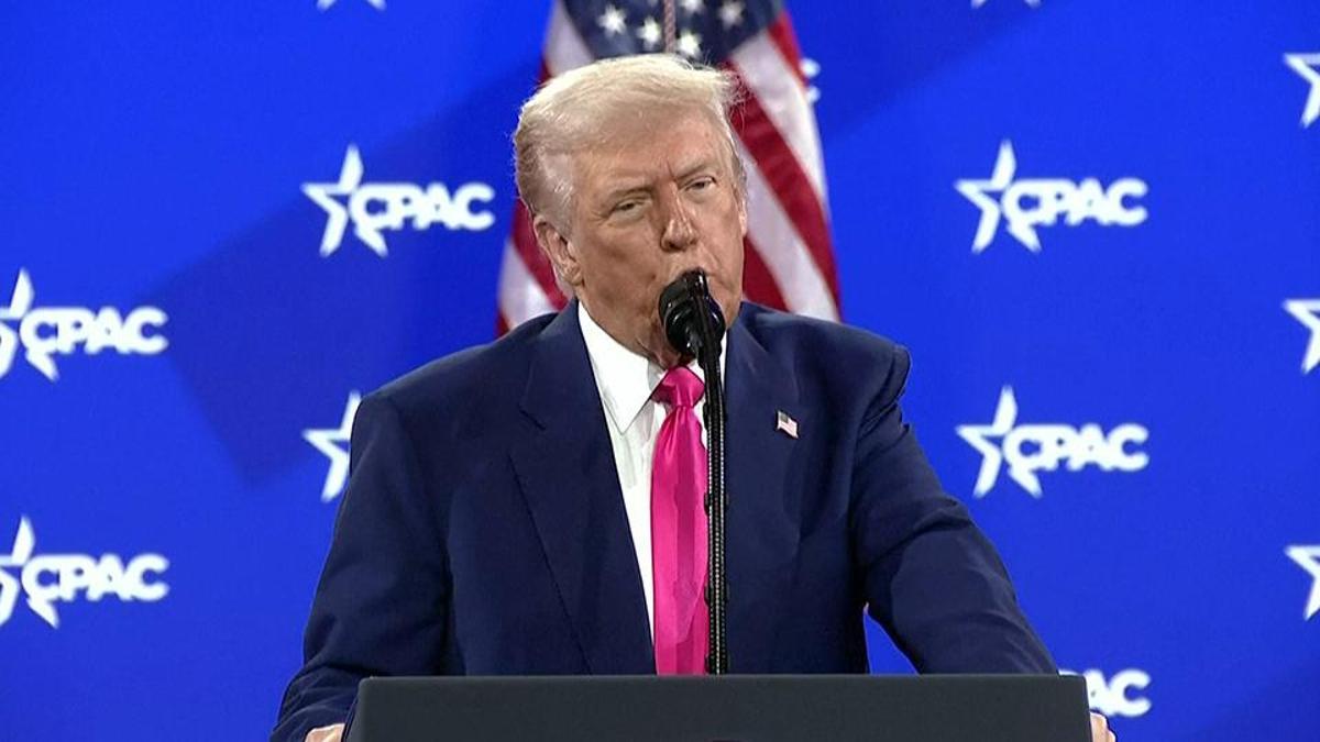 Trump: “Ukrayna’ya verilen parayı almaya çalışıyorum”