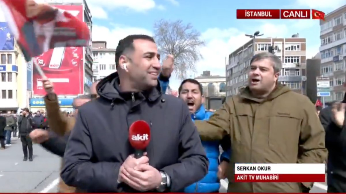 Ekrem İmamoğlu’na destek protestosu sırasında Akit TV’ye saldırı