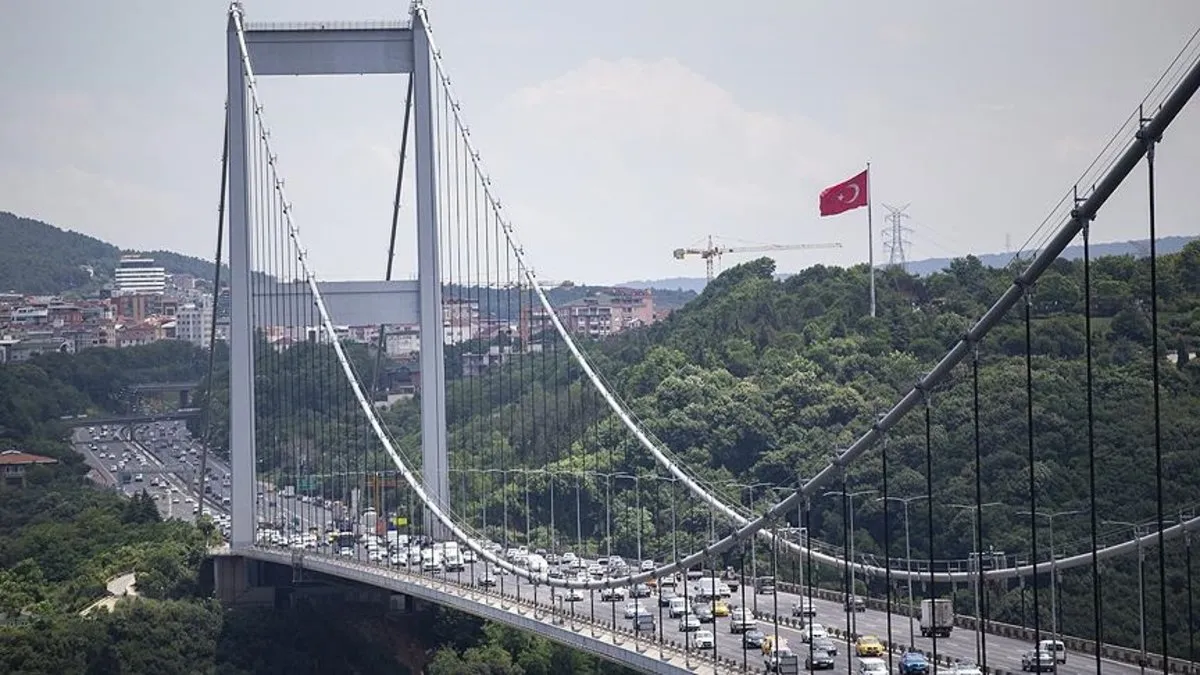 SON DAKİKA | Karar Resmi Gazete’de yayımlandı! Bu tarihlerde köprü ve otoyollar ücretsiz