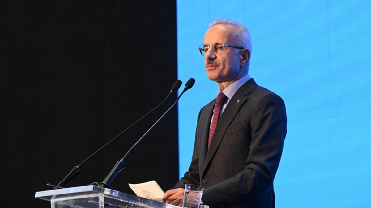 Abdulkadir Uraloğlu: Kruvaziyer yolcu sayısı yüzde 52,3 arttı