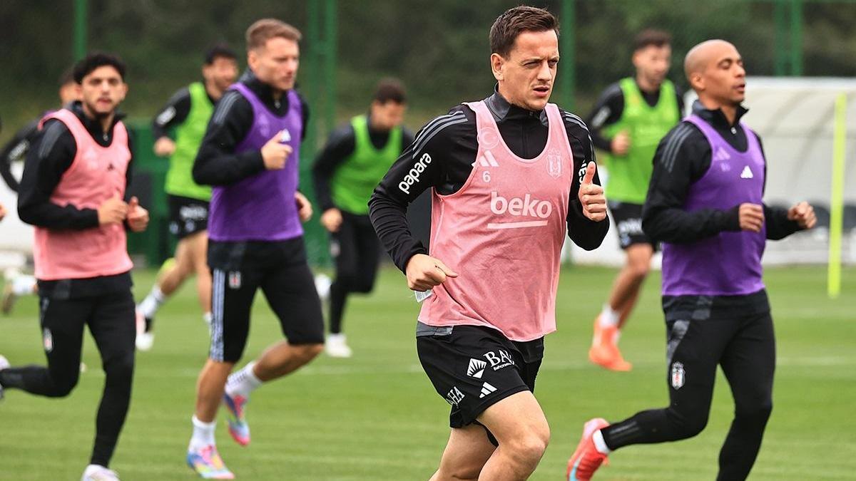 Beşiktaş’ta gözler Fenerbahçe derbisinde! Hazırlıklar sürüyor